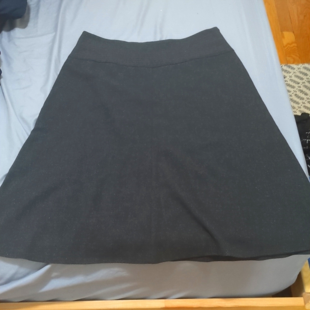 Dark grey skirt, size 10, Adrienne vittadini
